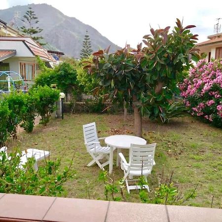 Villa Casa Con Giardino E Terrazzo Vicino Al Mare Piraino Exterior foto